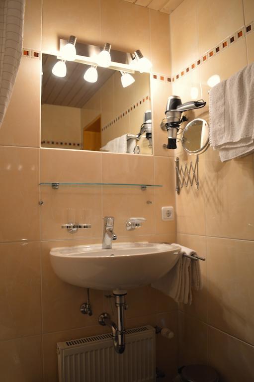 Pension Willibald Bad Tolz Room photo